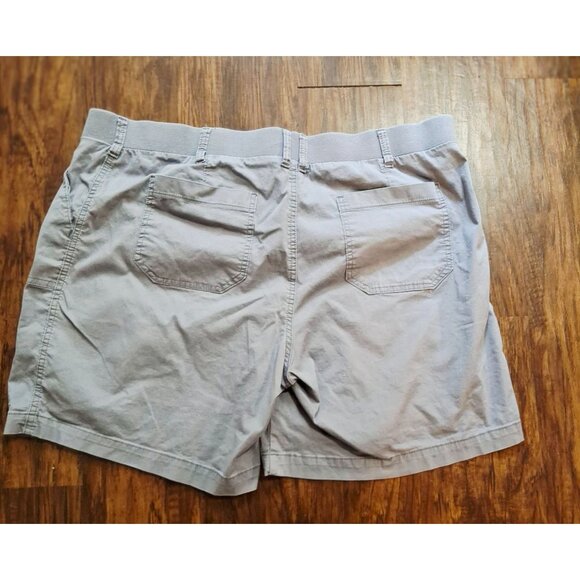 Woman's Lee 22 Fit Gray Casual Shorts With Elastic Waistband & Pockets Mid Rise - Picture 6 of 9